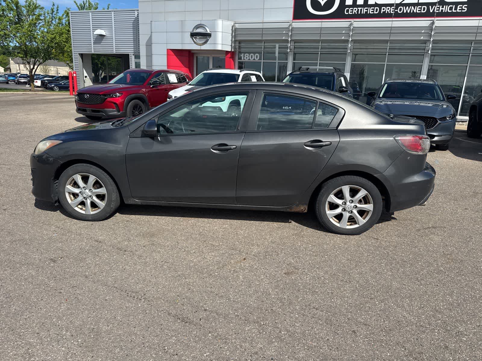 Thumbnail: 2011 Mazda Mazda3 - 8