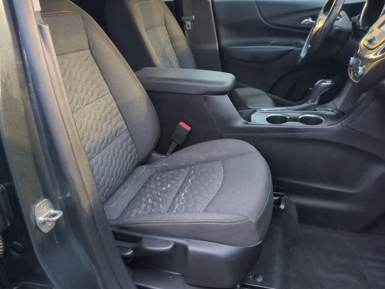 Thumbnail: 2019 Chevrolet Equinox - 20