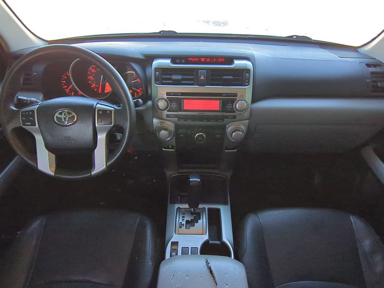 Thumbnail: 2013 Toyota 4Runner - 15