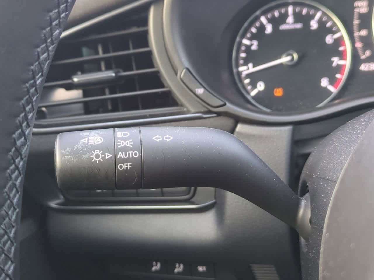 Thumbnail: 2025 Mazda CX-30 - 27