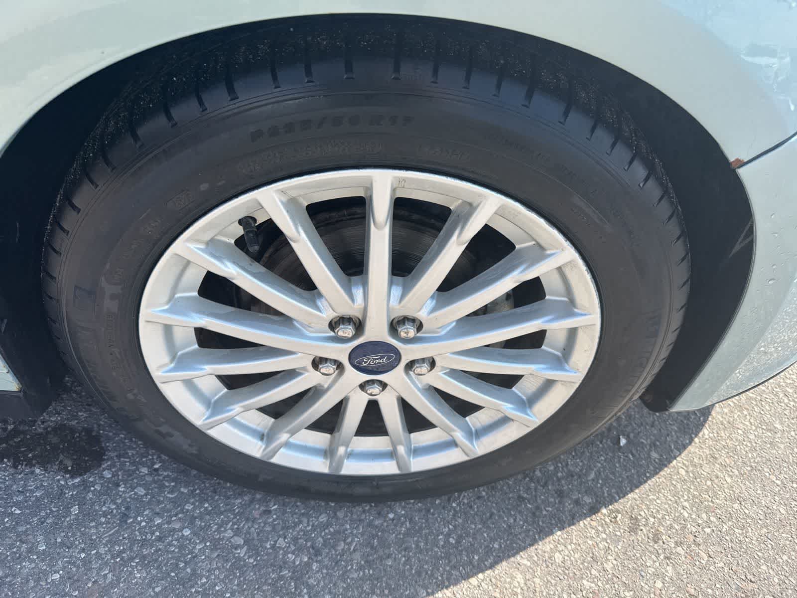 Thumbnail: 2014 Ford C-Max - 12