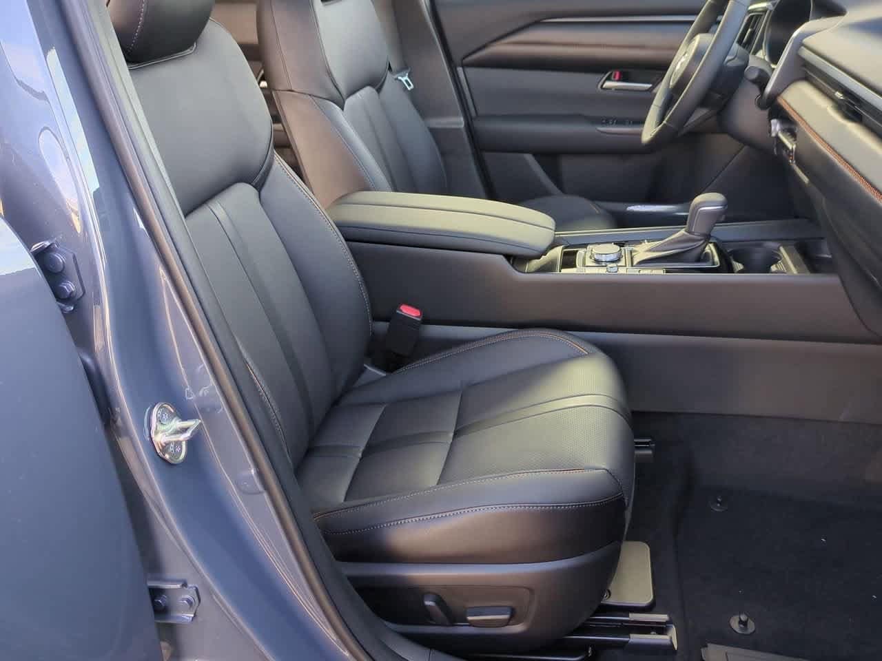 Thumbnail: 2026 Mazda CX-50 - 22