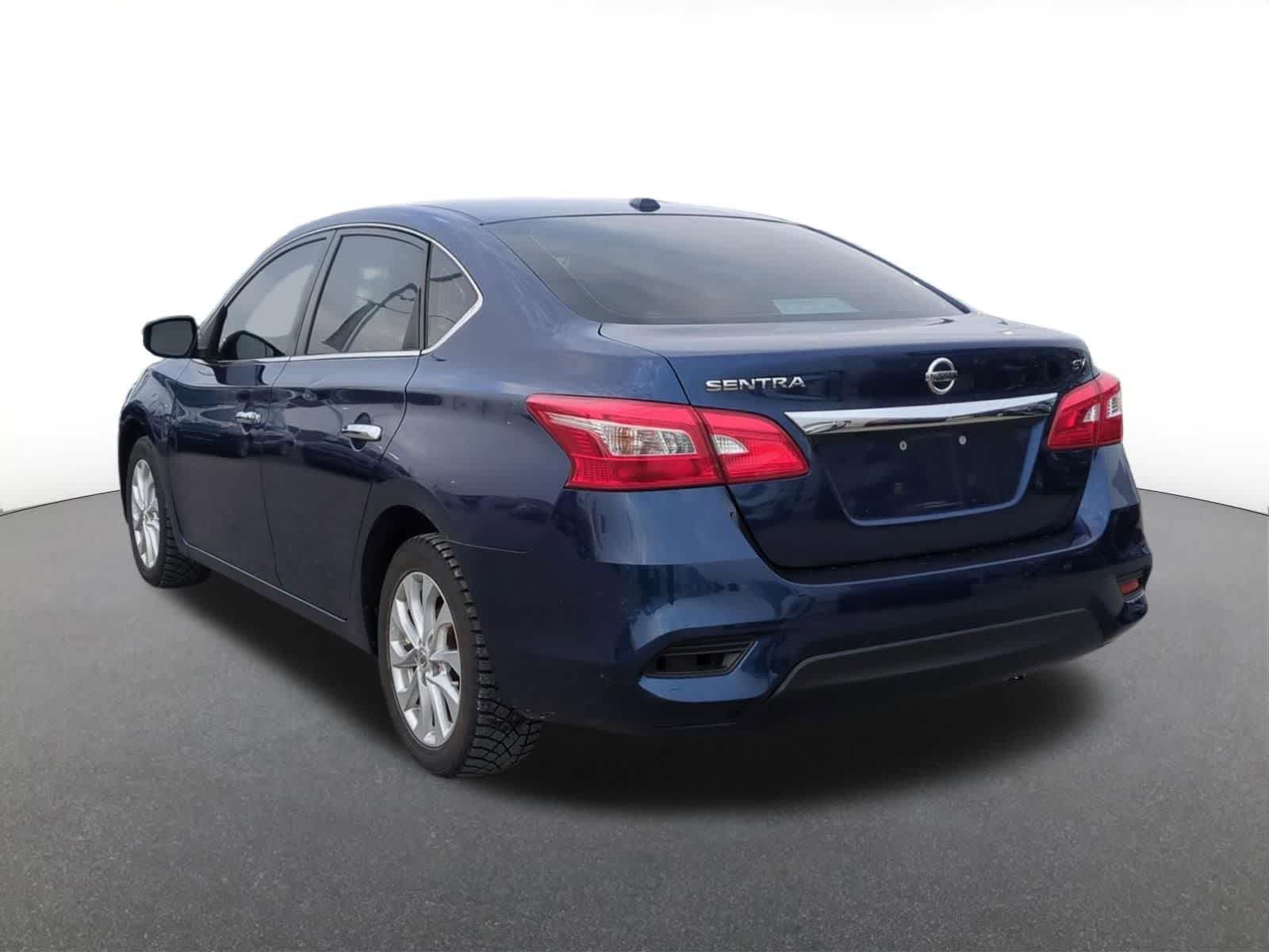 Thumbnail: 2019 Nissan Sentra - 4