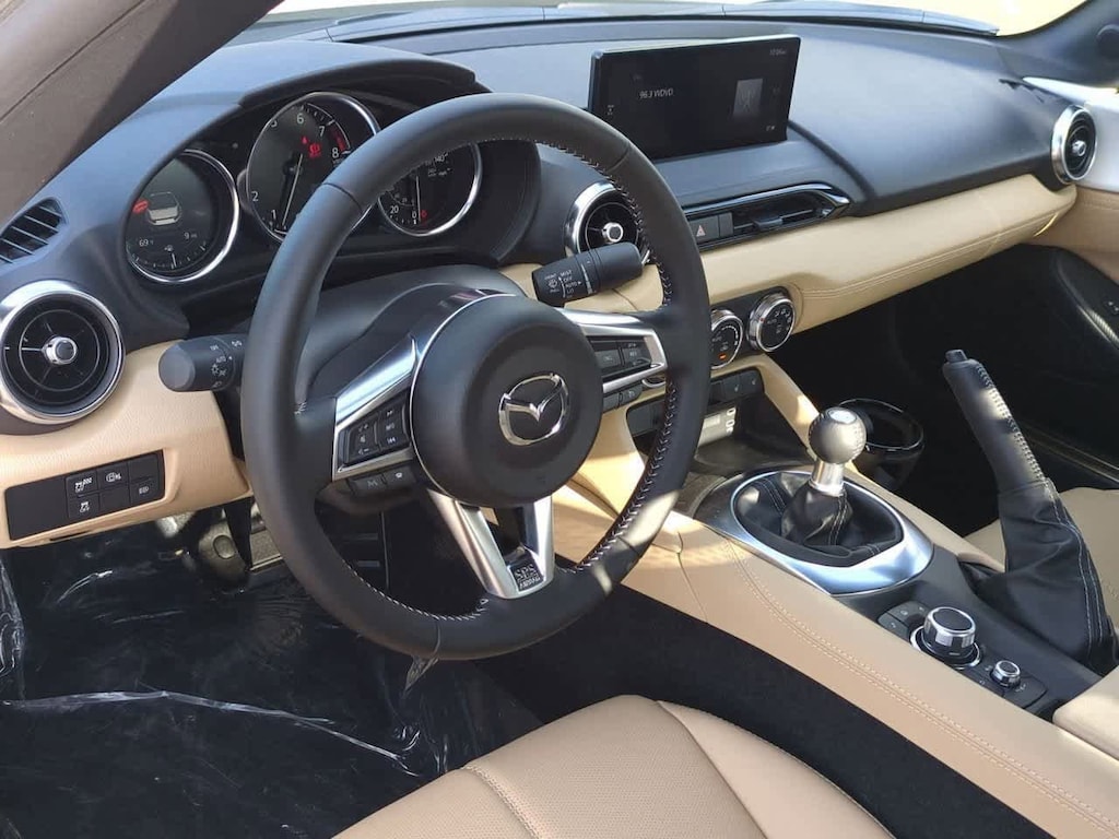 New 2025 Mazda MX-5 MIATA Grand Touring CONVERTIBLE