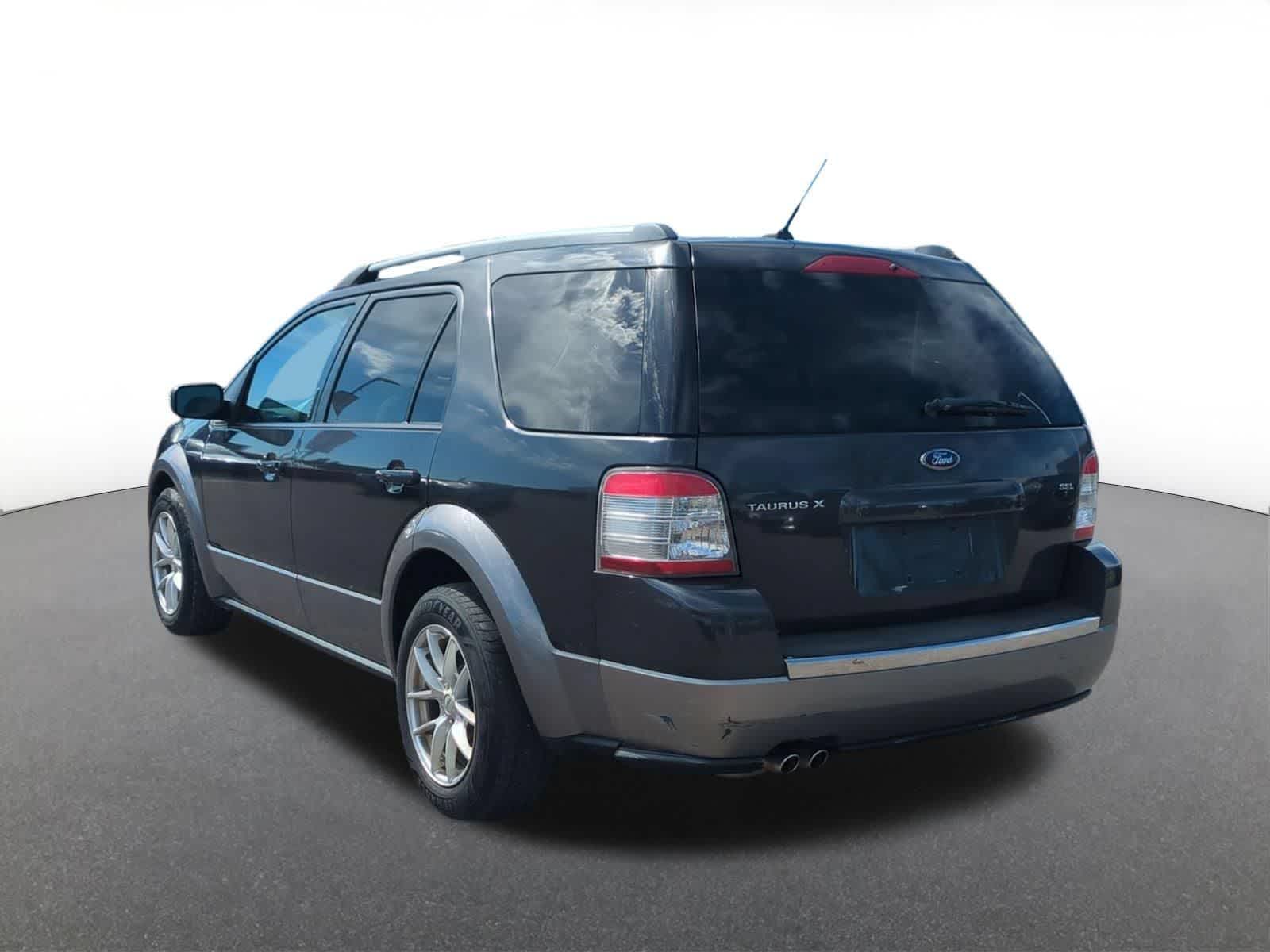 Thumbnail: 2008 Ford Taurus X - 4