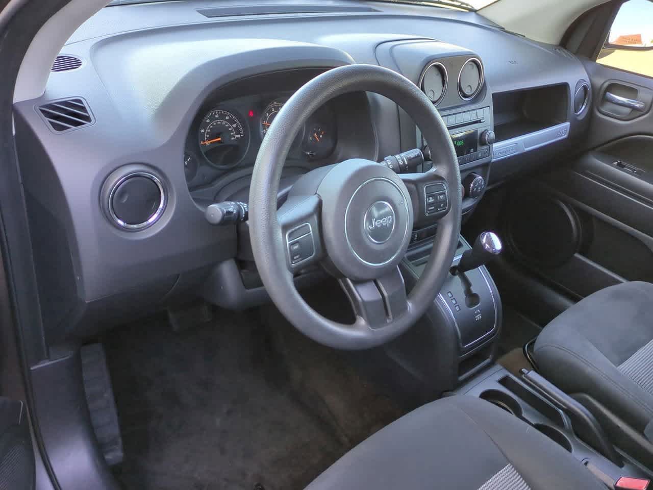 Thumbnail: 2015 Jeep Compass - 2