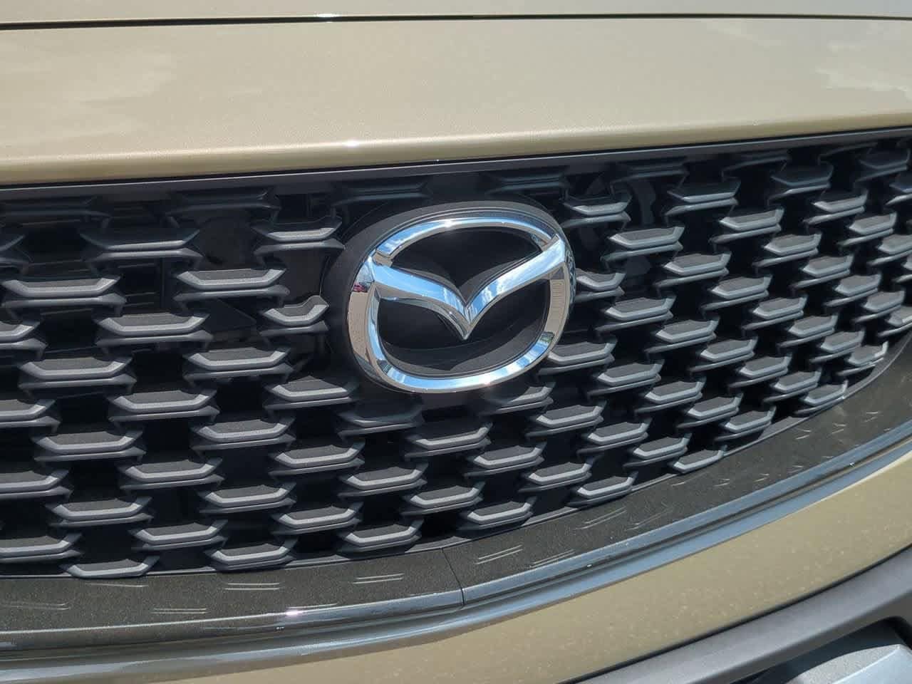 Thumbnail: 2025 Mazda CX-50 - 10