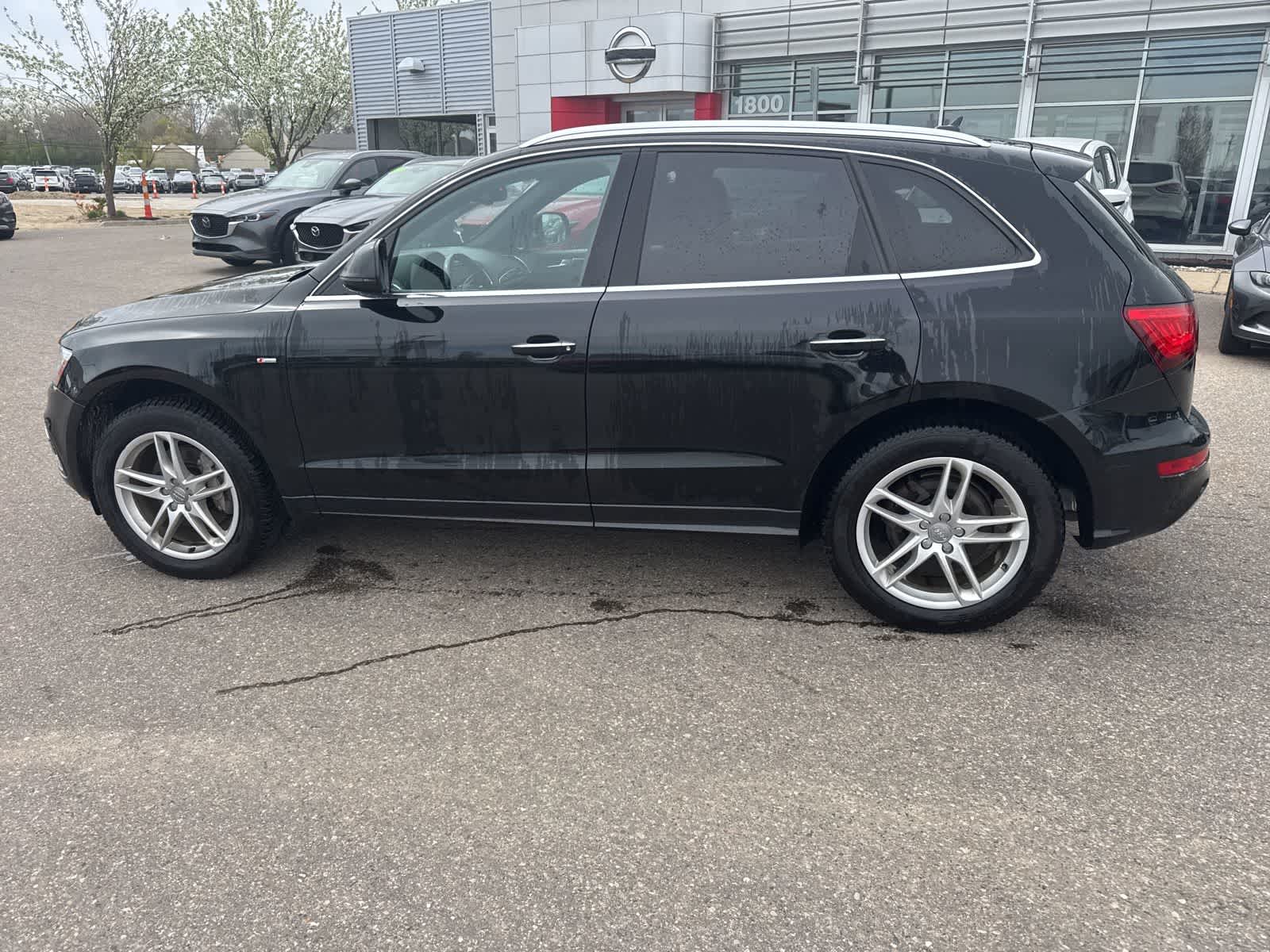 Thumbnail: 2016 Audi Q5 - 8