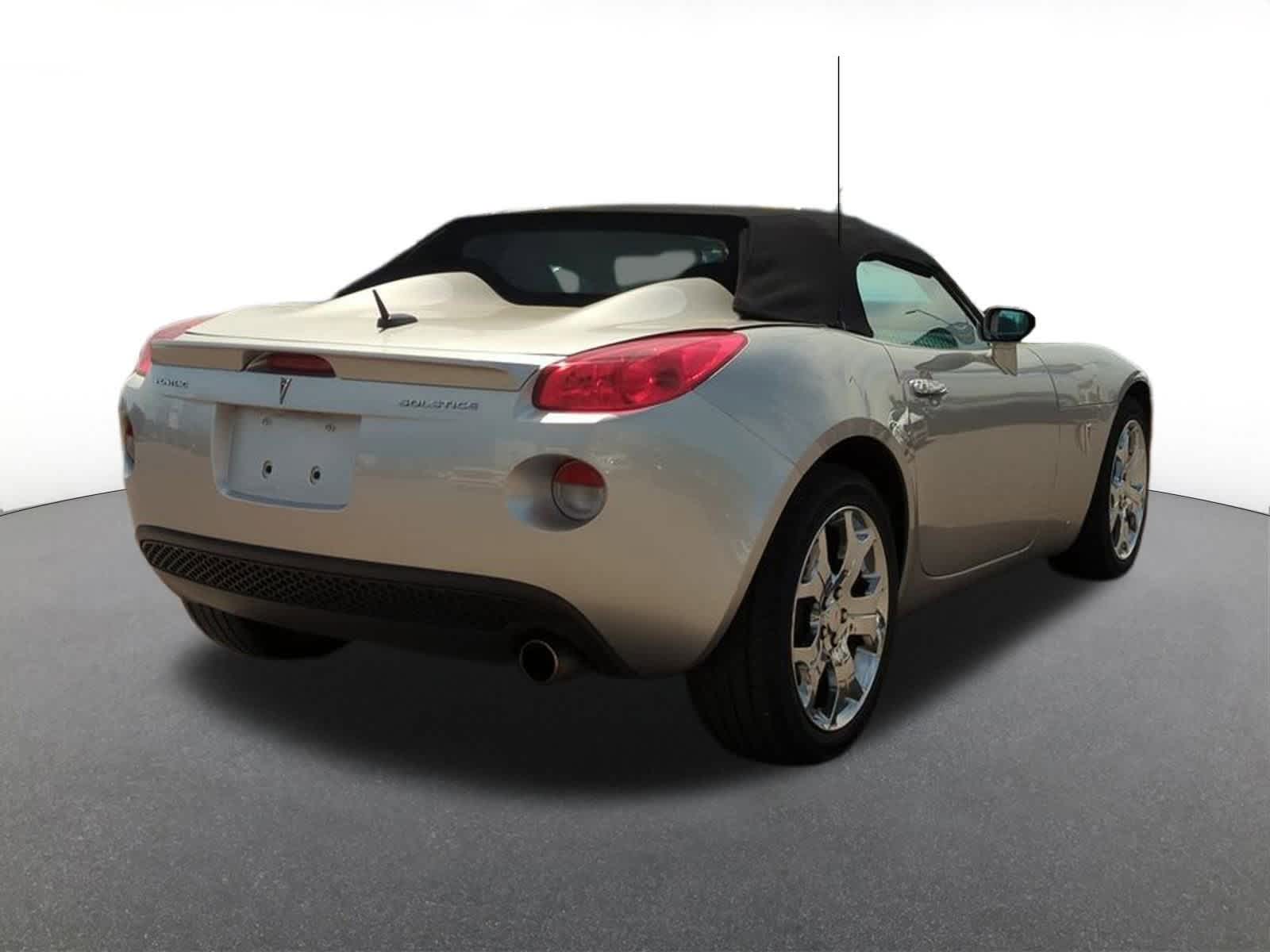 Thumbnail: 2008 Pontiac Solstice - 6