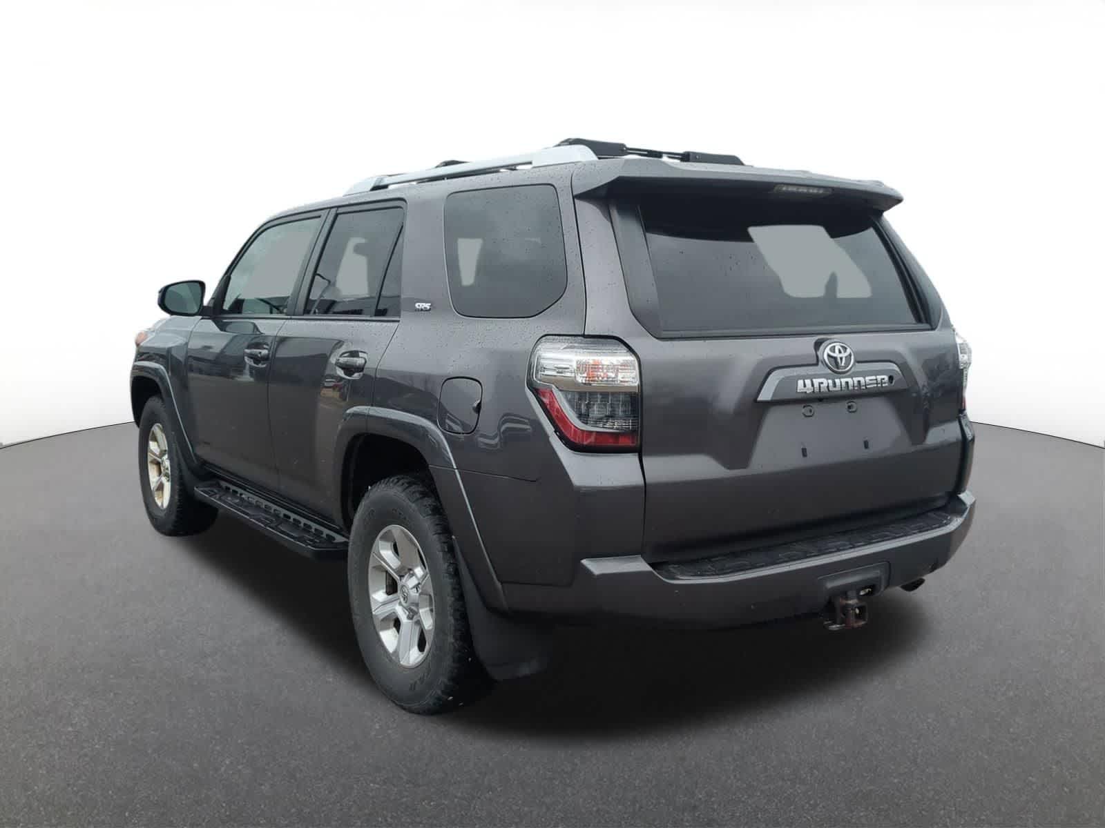 Thumbnail: 2014 Toyota 4Runner - 4