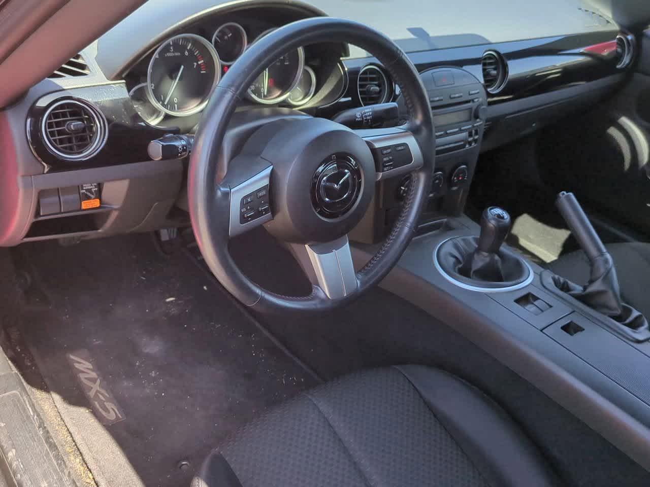 Thumbnail: 2006 Mazda MX-5 Miata - 2