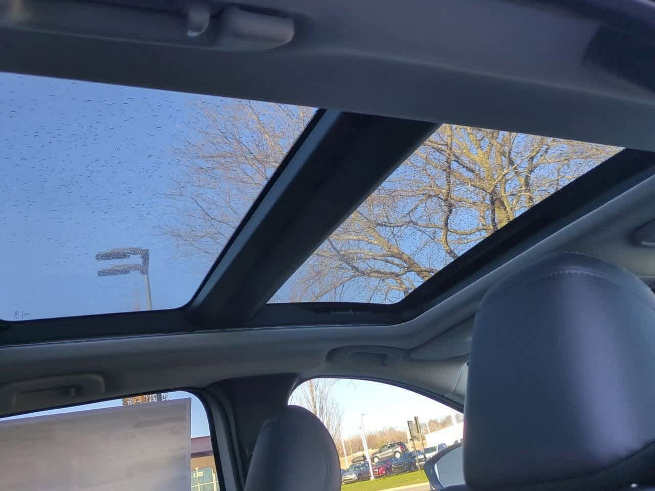 Thumbnail: 2026 Mazda CX-50 - 21