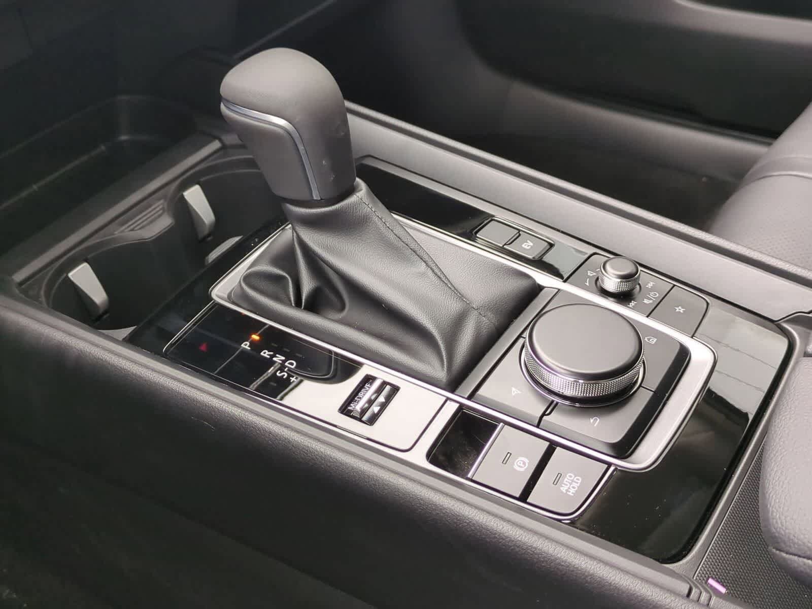 Thumbnail: 2026 Mazda CX-50 - 32