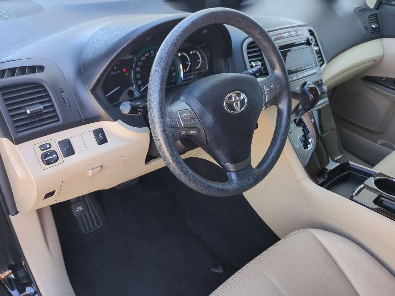 Thumbnail: 2011 Toyota Venza - 2