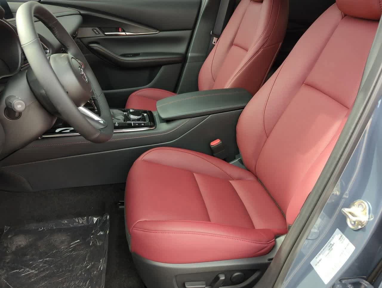 Thumbnail: 2025 Mazda CX-30 - 14