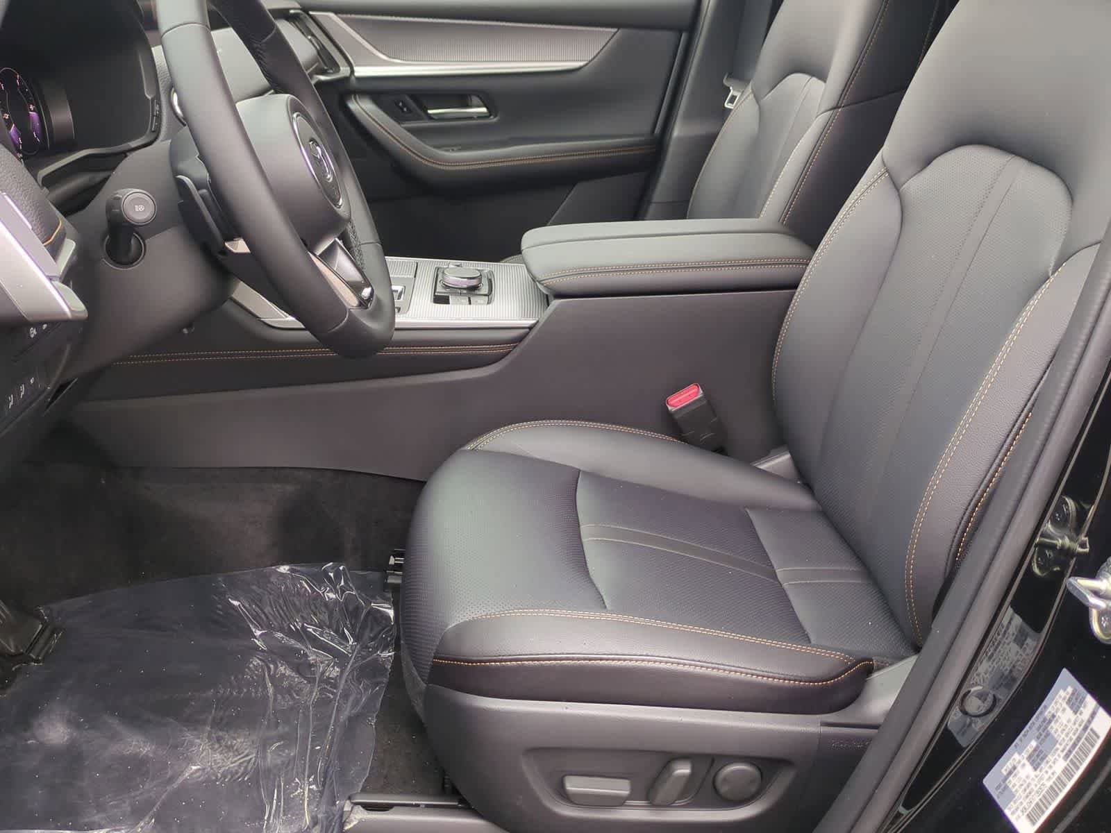 Thumbnail: 2026 Mazda CX-70 - 15