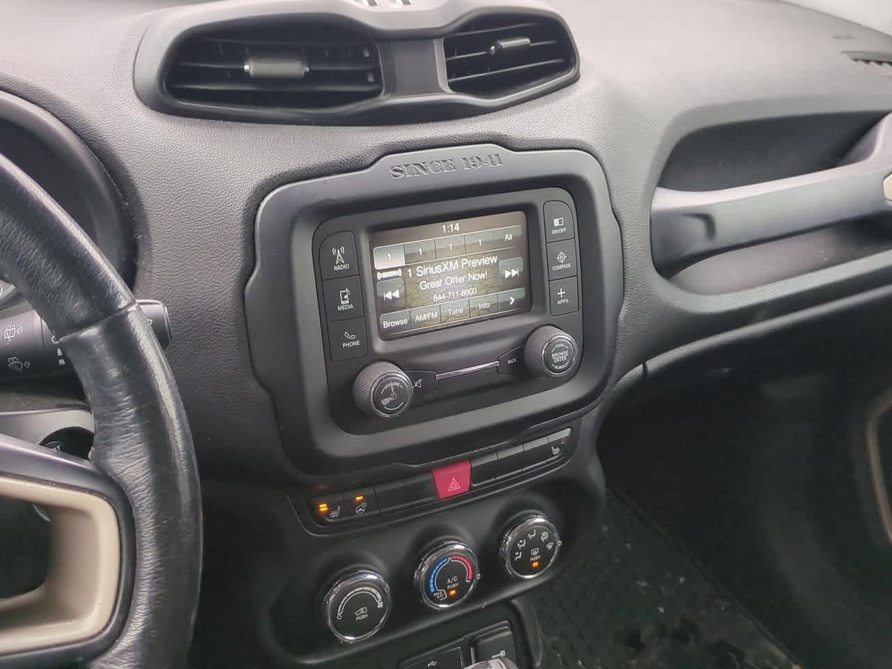 Thumbnail: 2017 Jeep Renegade - 27