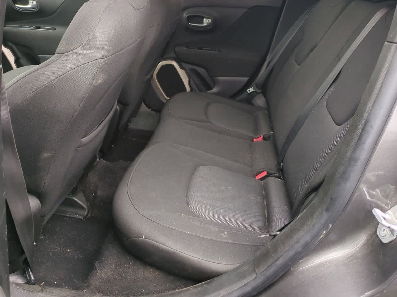 Thumbnail: 2017 Jeep Renegade - 18