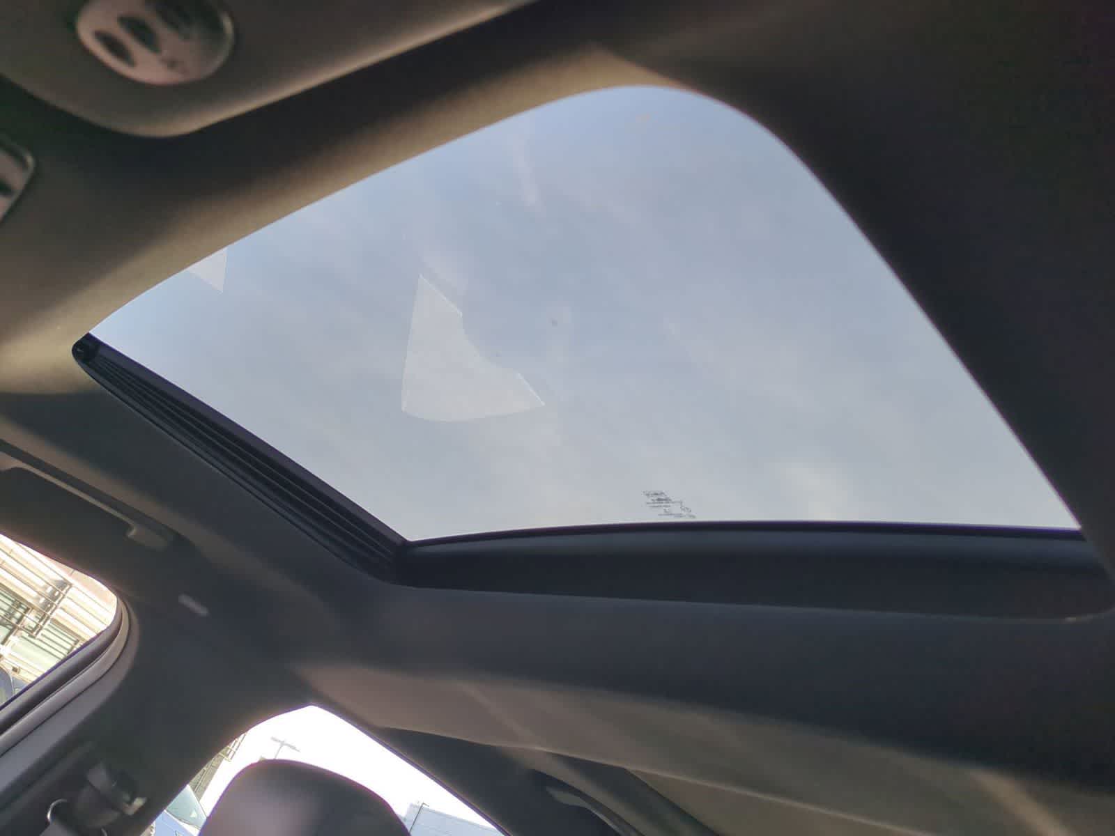 Thumbnail: 2009 Lincoln MKS - 18