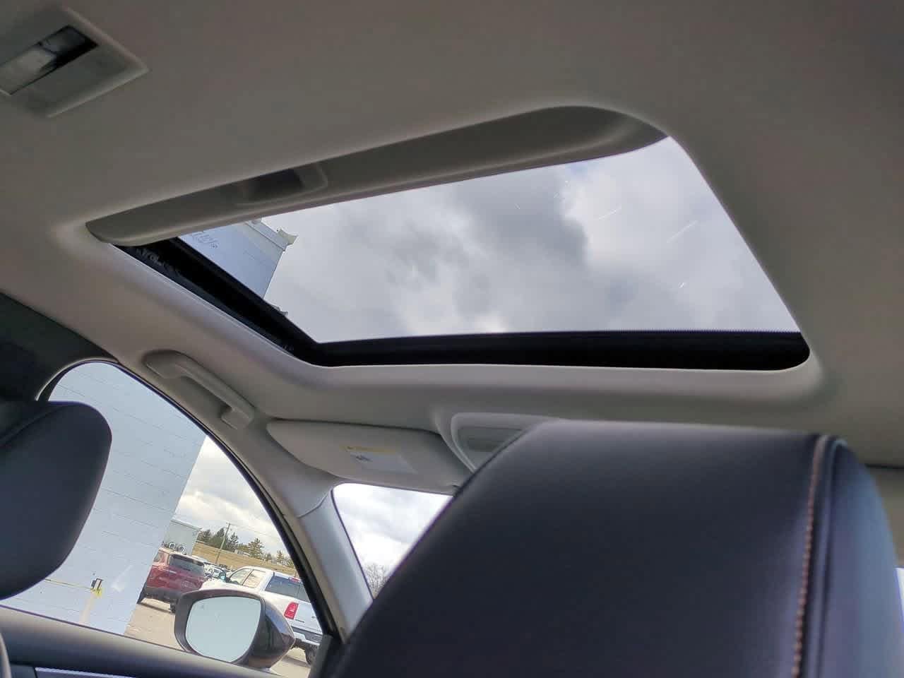 Thumbnail: 2026 Mazda CX-70 - 21