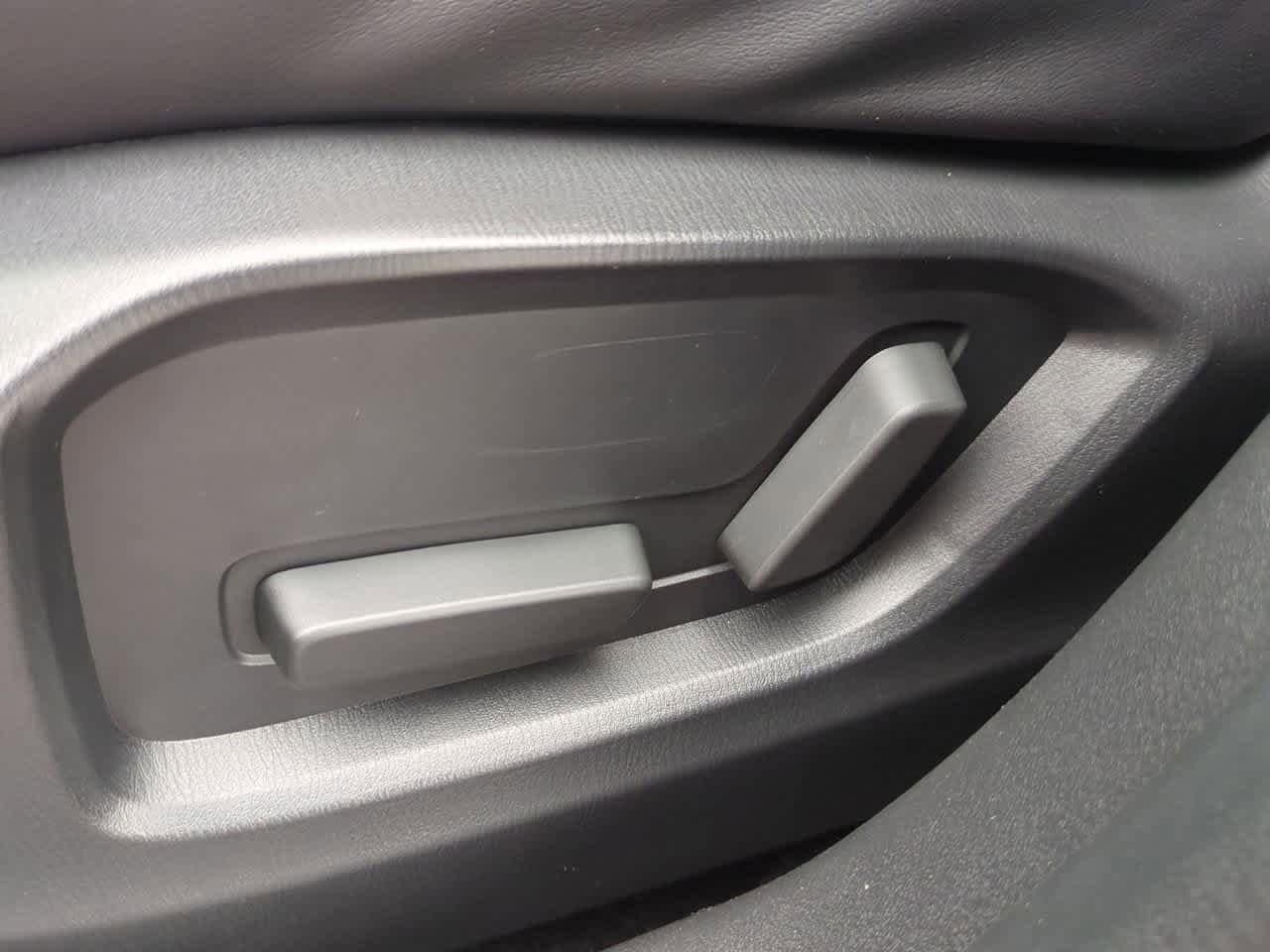 Thumbnail: 2025 Mazda CX-5 - 15