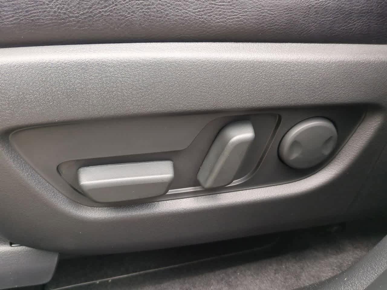 Thumbnail: 2026 Mazda CX-90 - 16