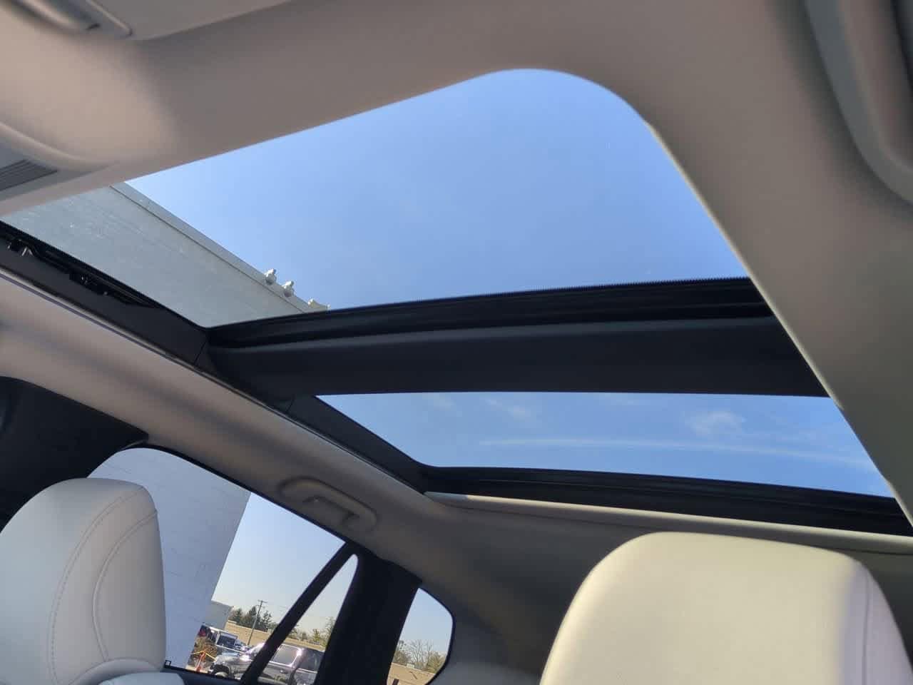 Thumbnail: 2026 Mazda CX-50 - 18