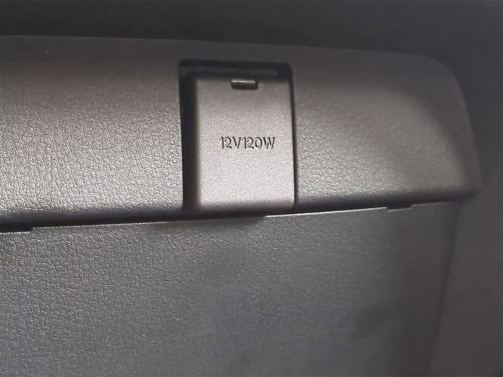 Thumbnail: 2026 Mazda CX-50 - 31