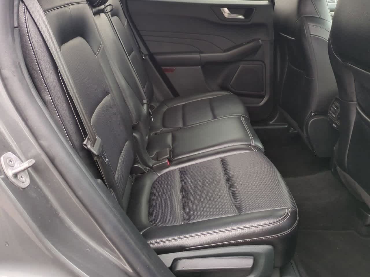 Thumbnail: 2022 Ford Escape - 19