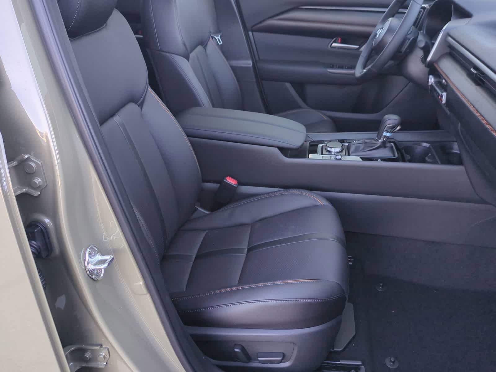 Thumbnail: 2026 Mazda CX-50 - 22