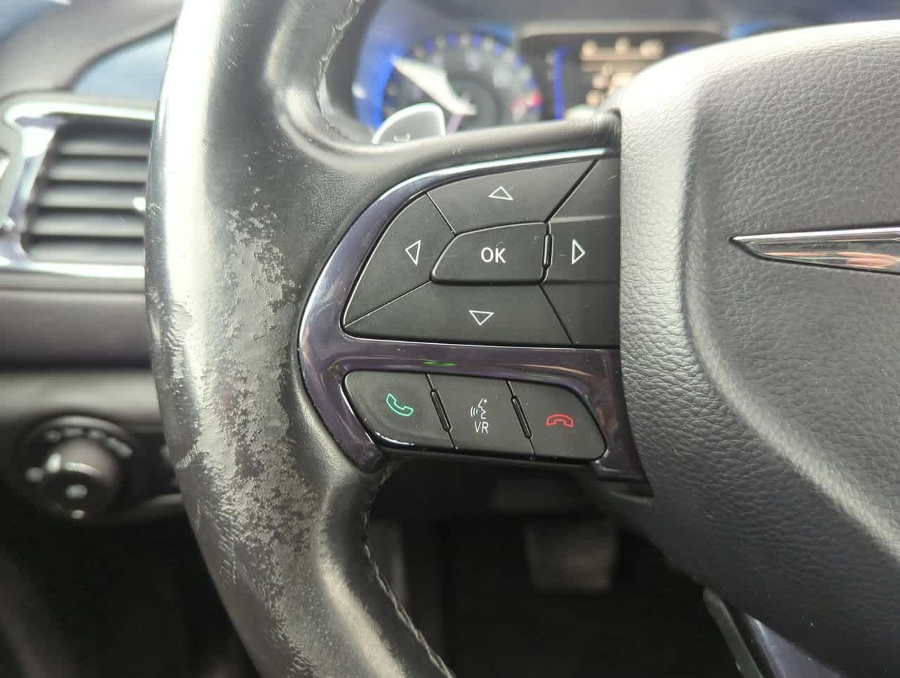 Thumbnail: 2015 Chrysler 200 - 21