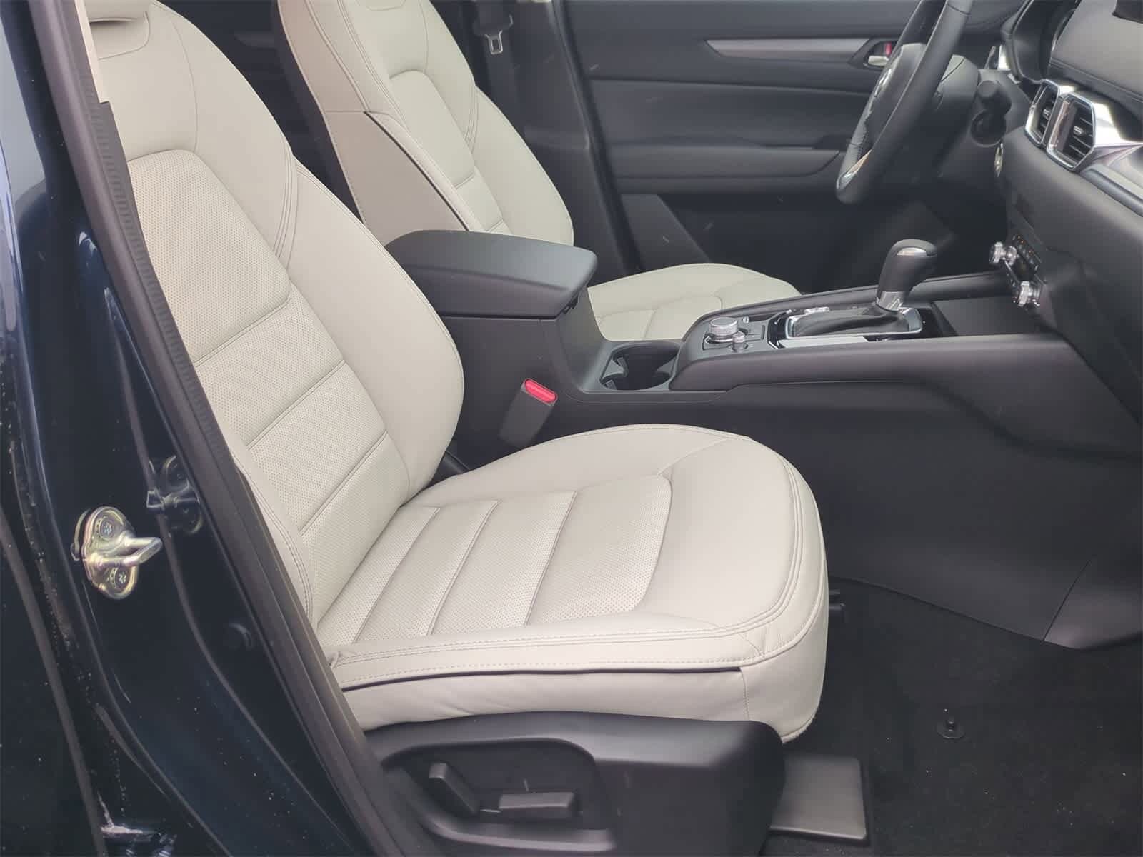 Thumbnail: 2025 Mazda CX-5 - 22