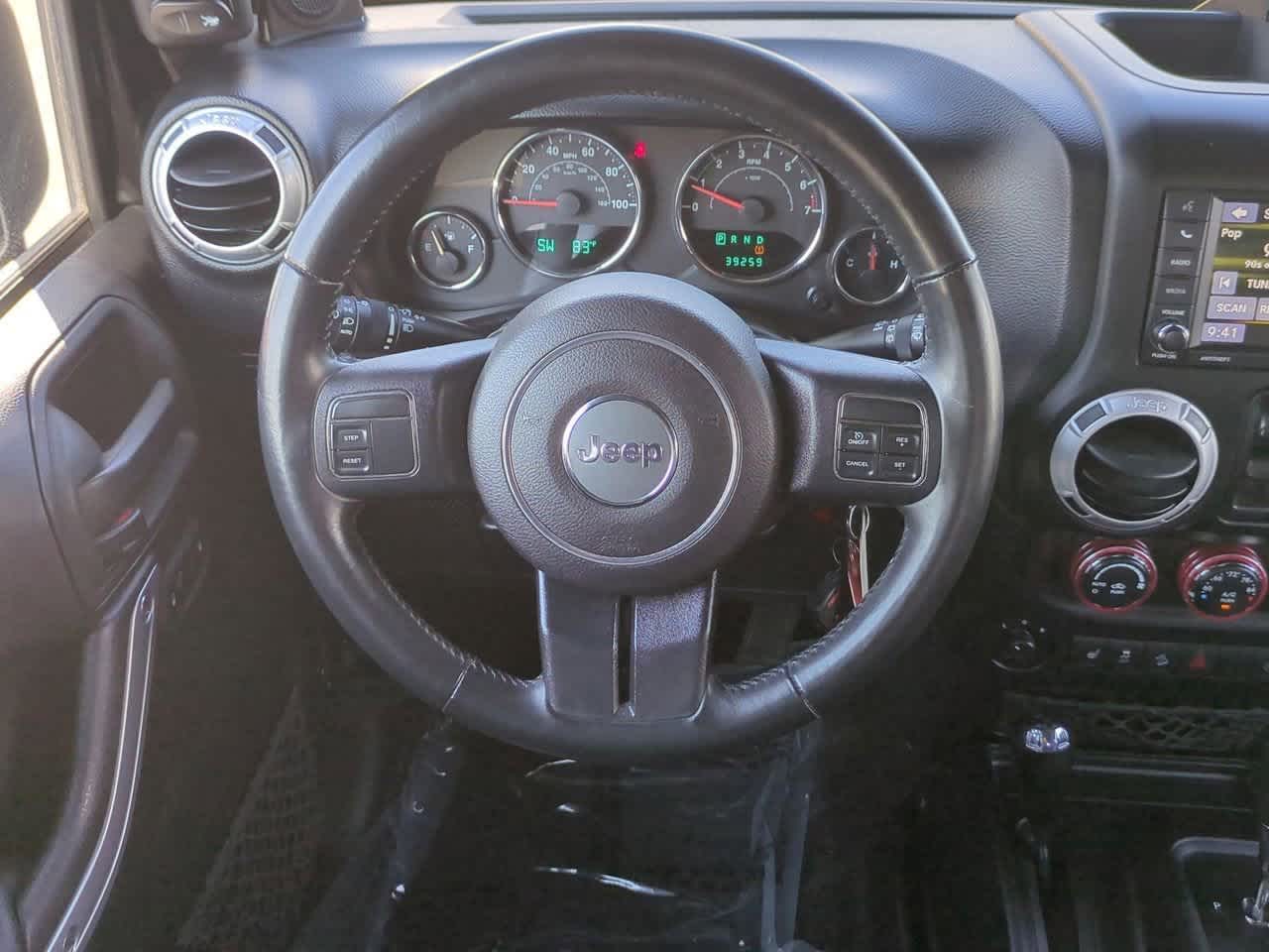 Thumbnail: 2014 Jeep Wrangler - 21