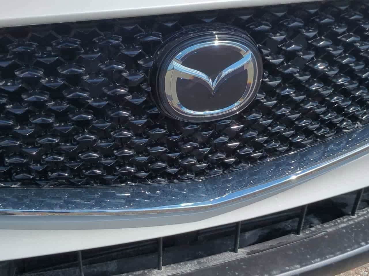 Thumbnail: 2025 Mazda CX-30 - 10