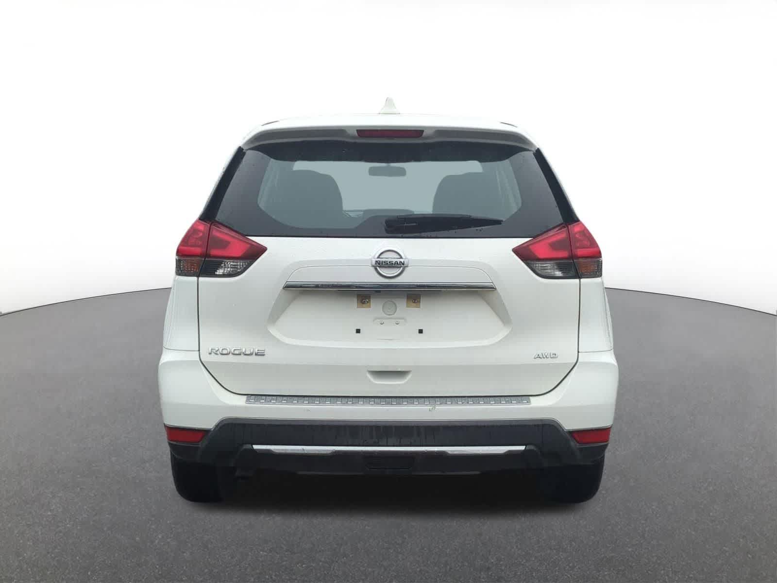 Thumbnail: 2018 Nissan Rogue - 5