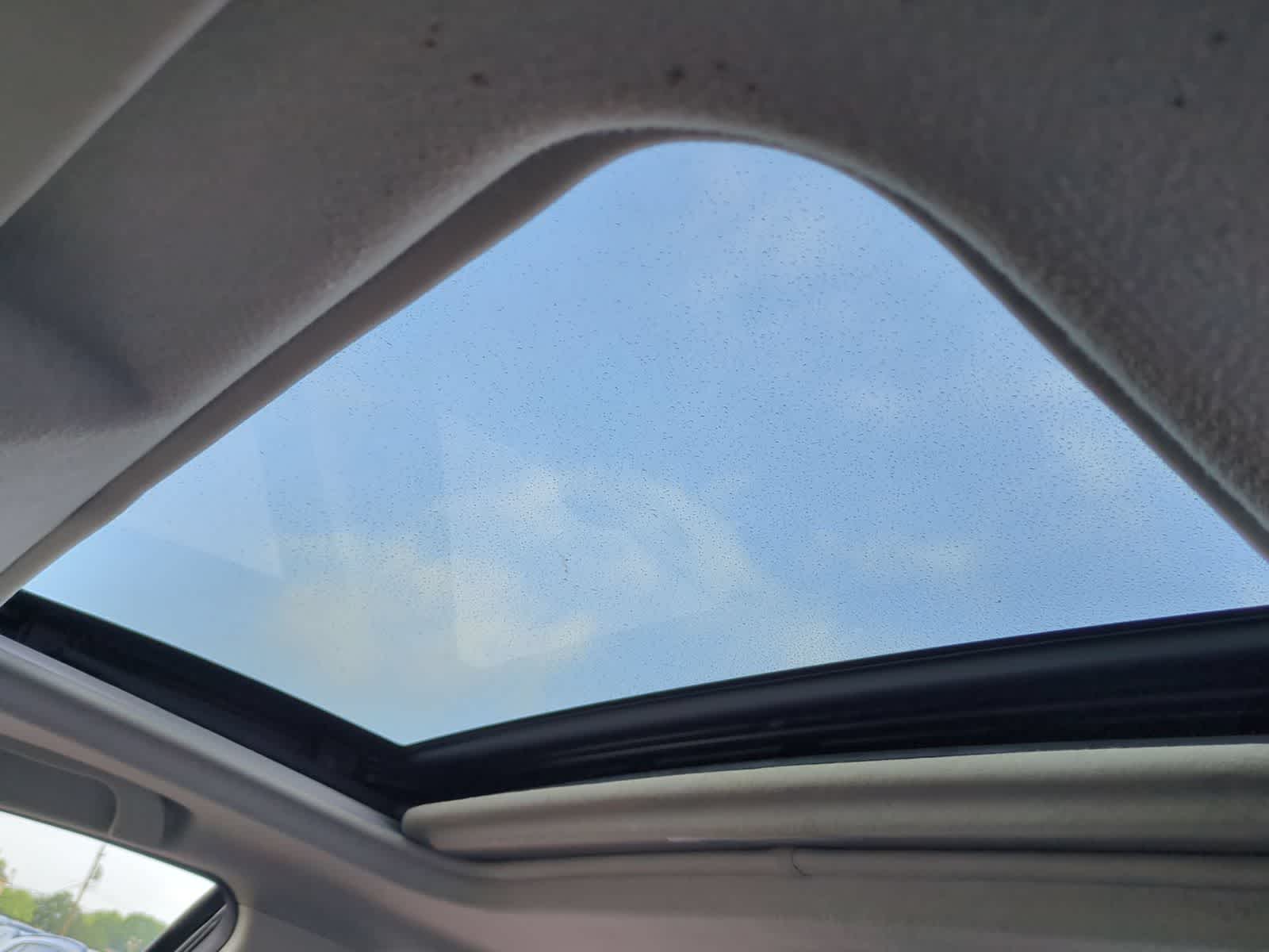 2011 Mazda MAZDA3 i Touring - Photo 18