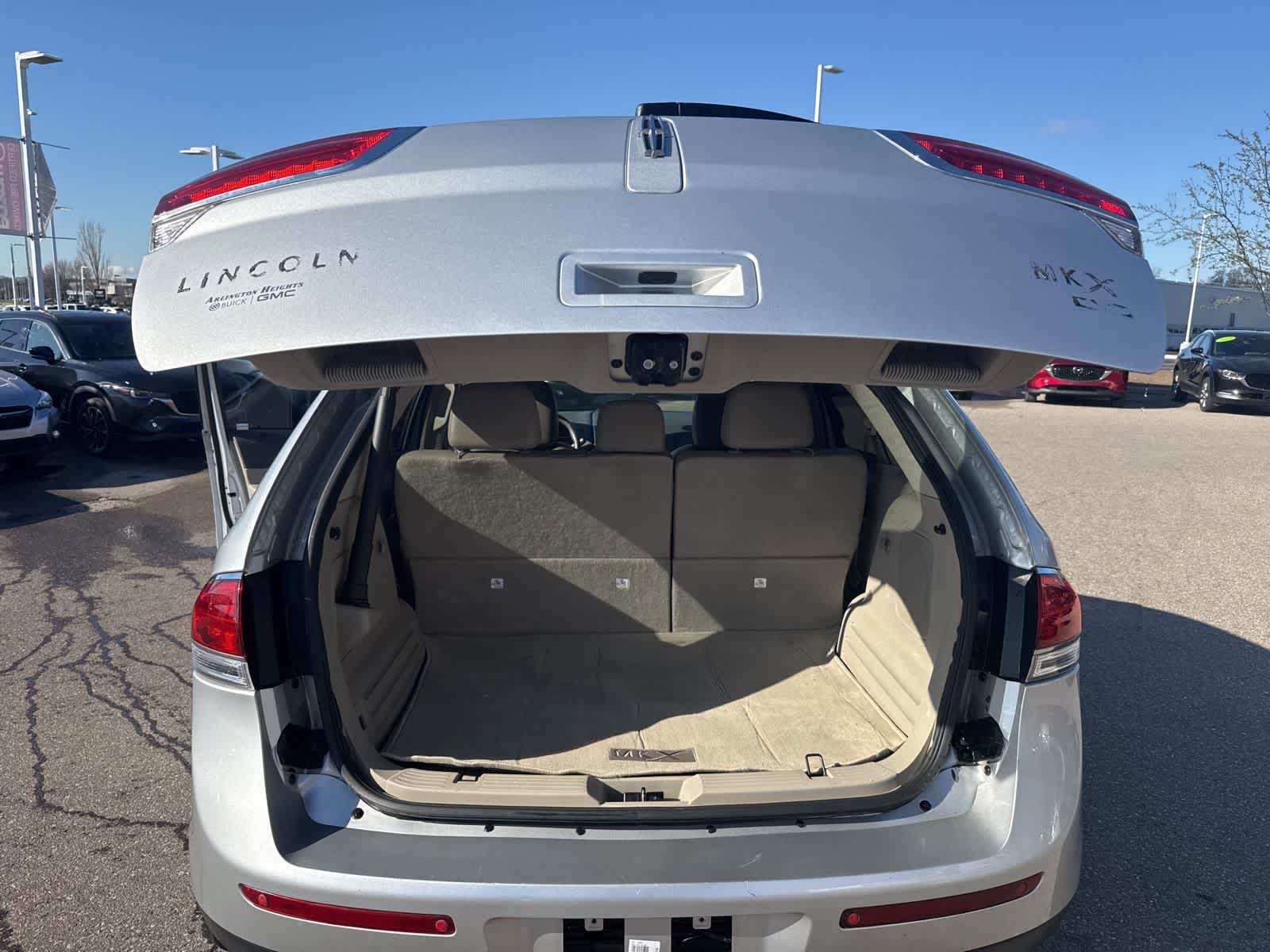 Thumbnail: 2011 Lincoln MKX - 21