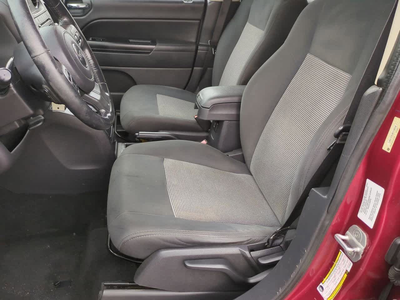 Thumbnail: 2011 Jeep Compass - 15