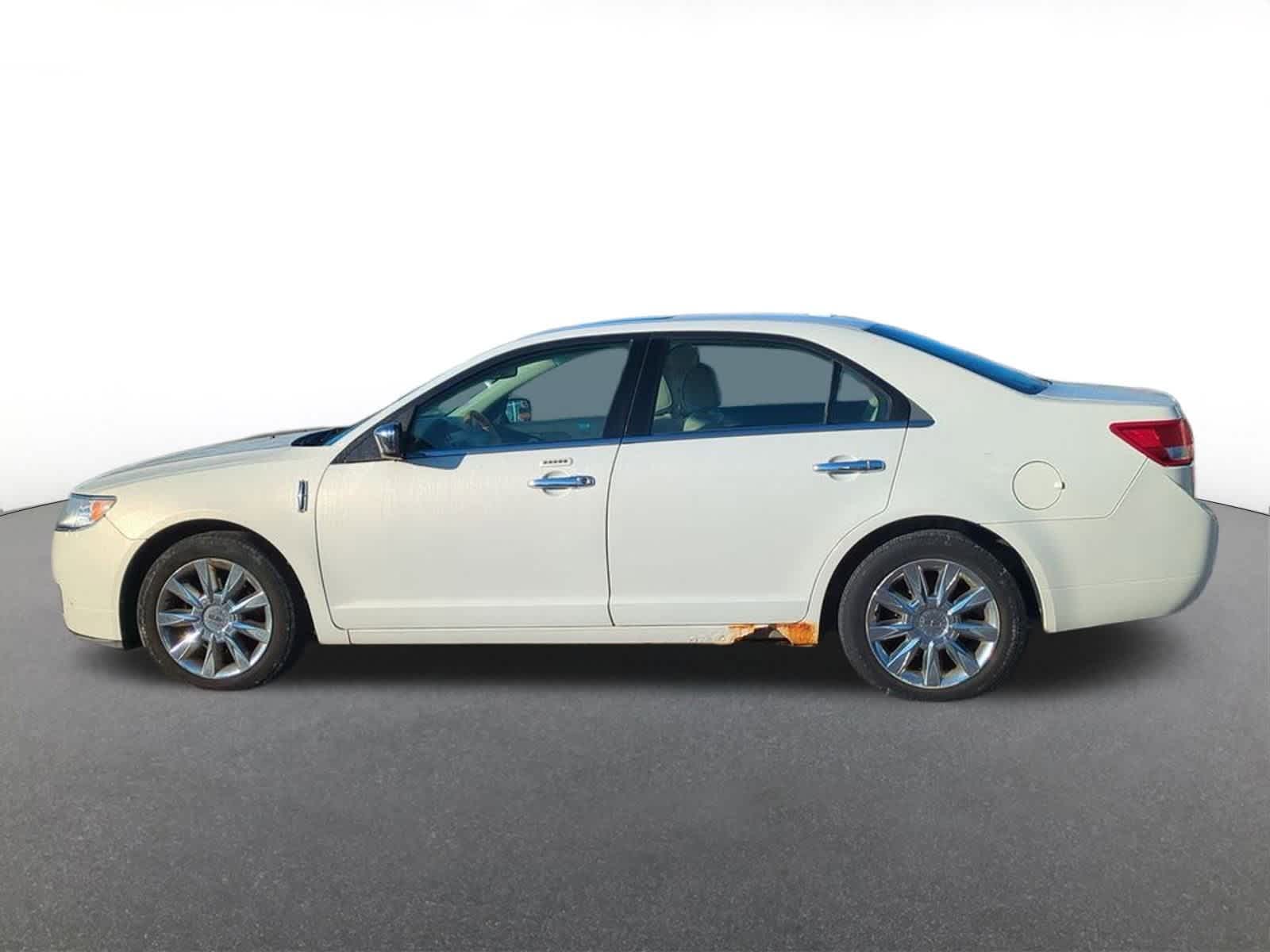 Thumbnail: 2012 Lincoln MKZ - 3
