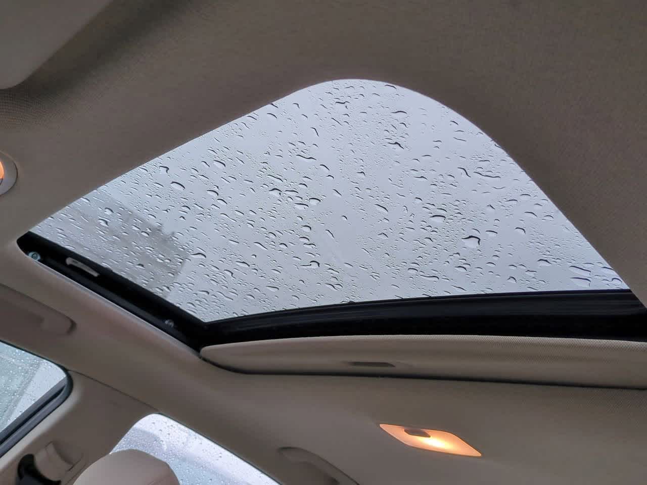 Thumbnail: 2017 Hyundai Elantra - 18