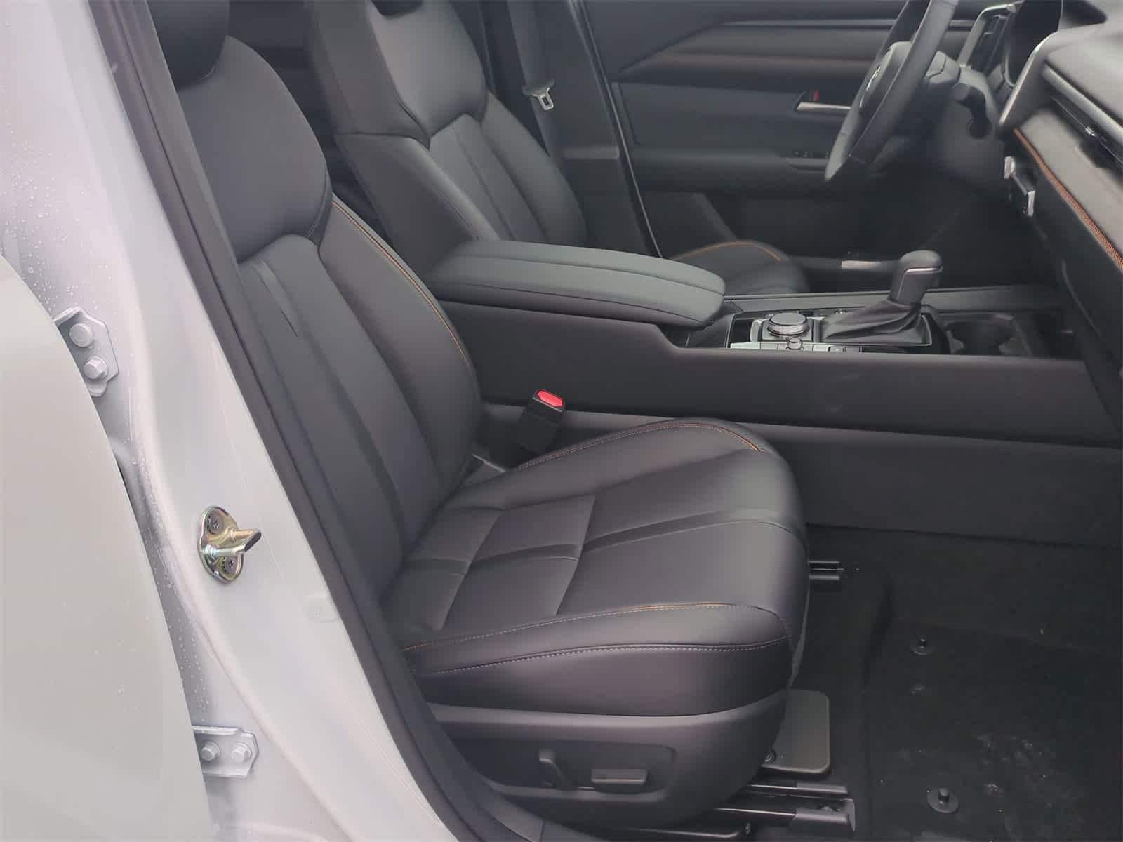 Thumbnail: 2026 Mazda CX-50 - 22