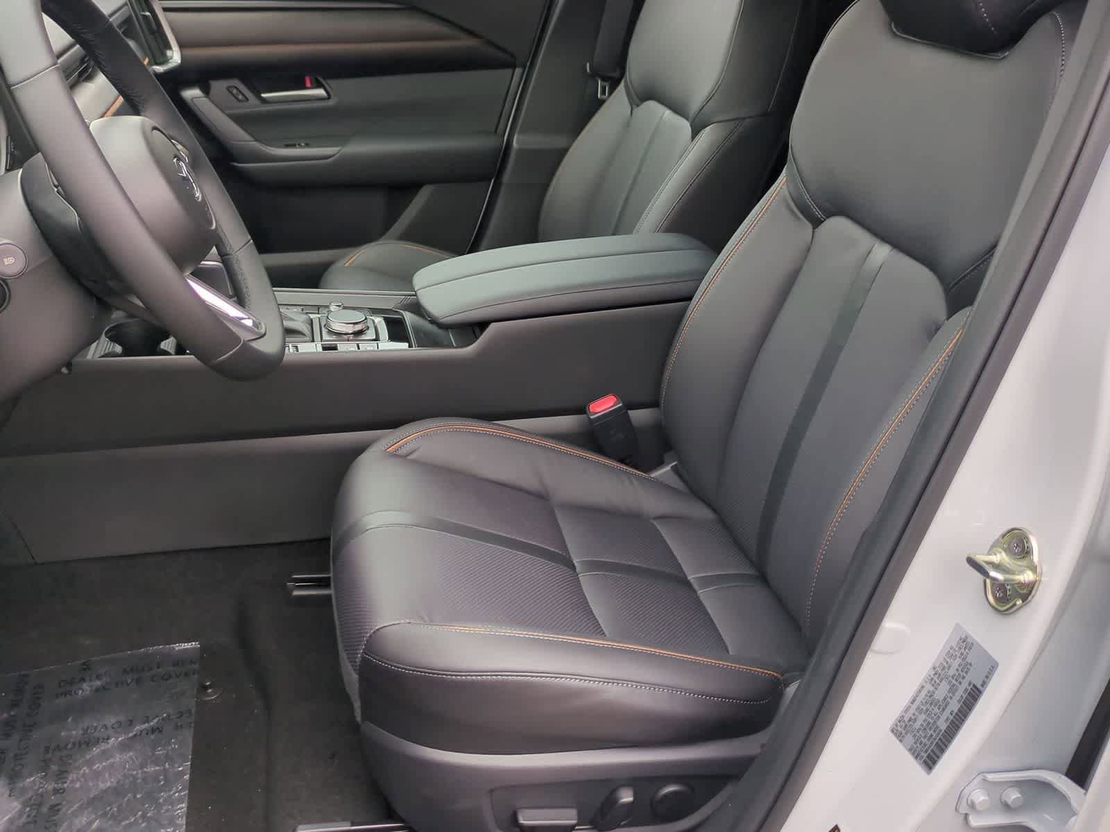 Thumbnail: 2026 Mazda CX-50 - 15