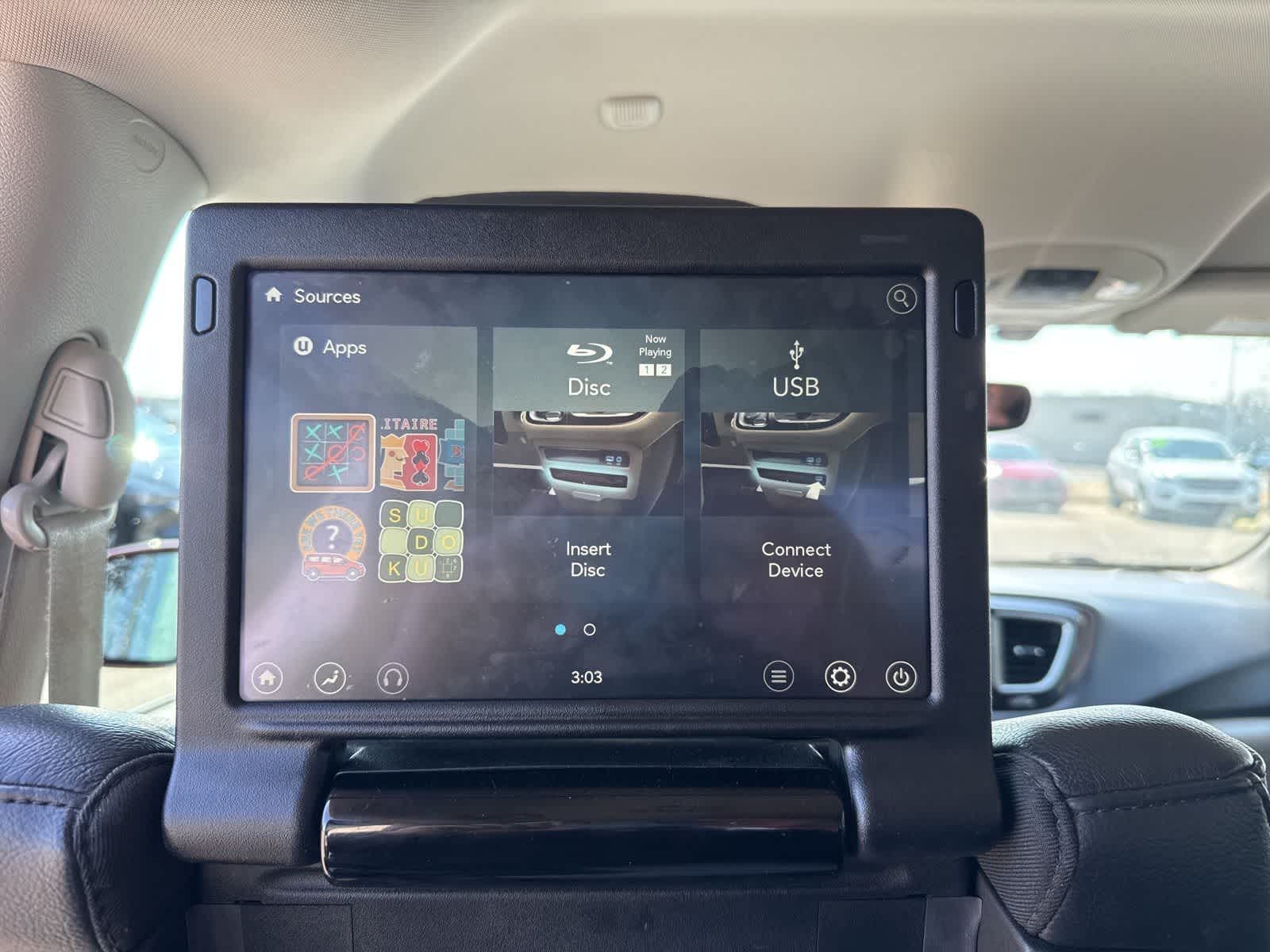 Thumbnail: 2017 Chrysler Pacifica - 20