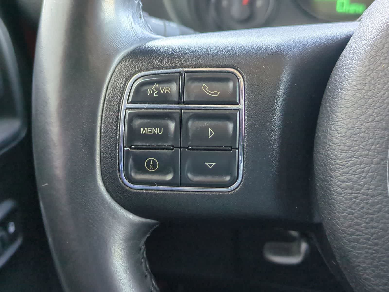 Thumbnail: 2015 Jeep Wrangler - 23
