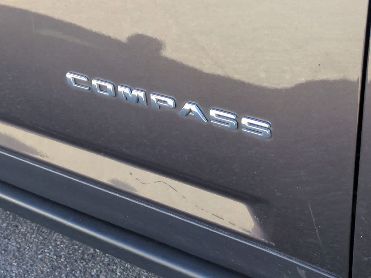 Thumbnail: 2015 Jeep Compass - 12