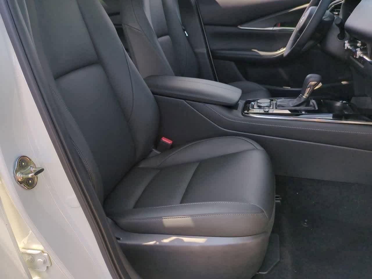 Thumbnail: 2025 Mazda CX-30 - 21