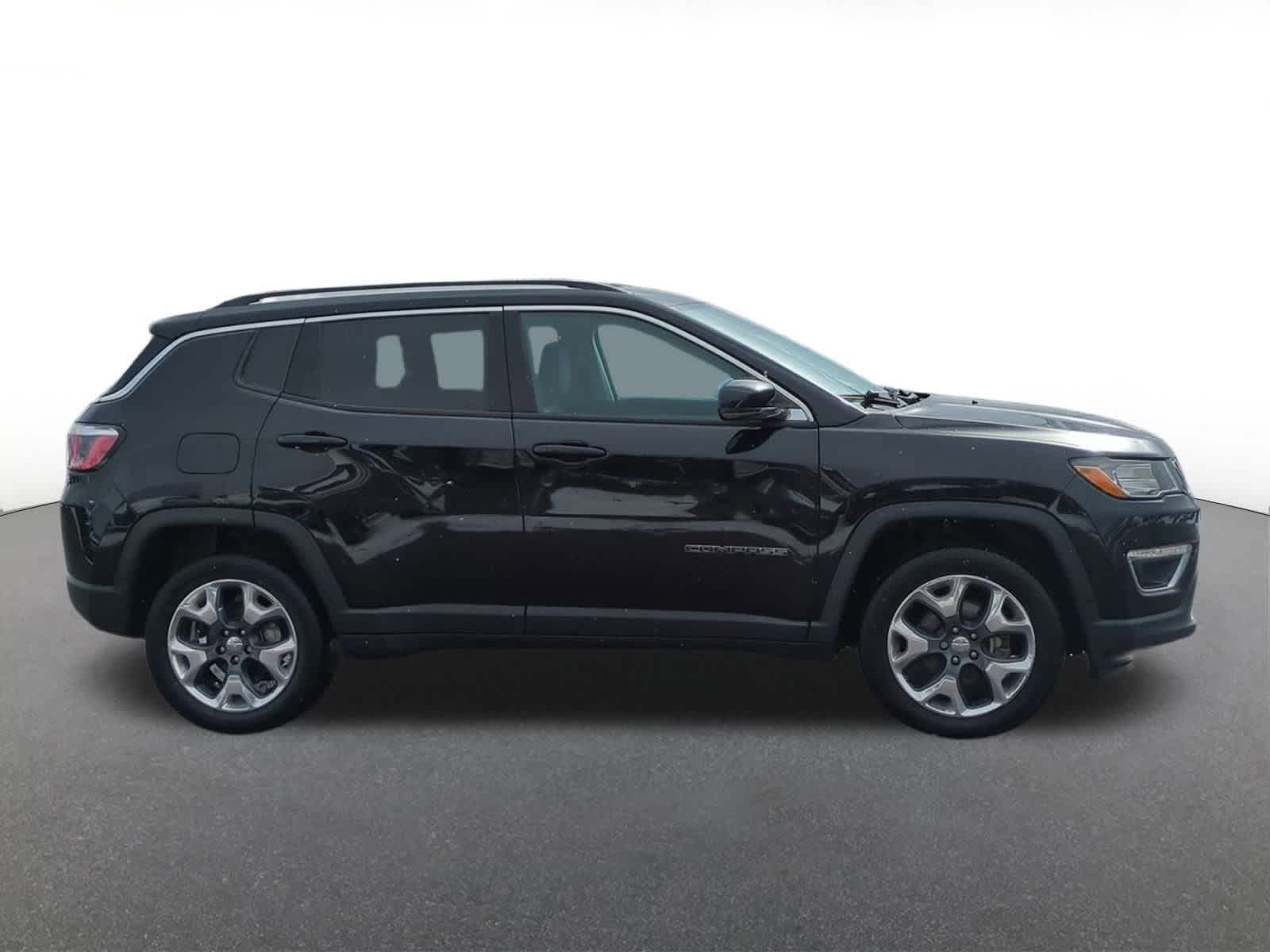 Thumbnail: 2020 Jeep Compass - 7