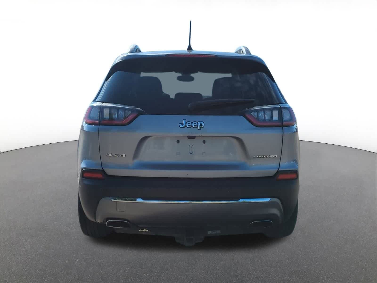 Thumbnail: 2019 Jeep Cherokee - 5