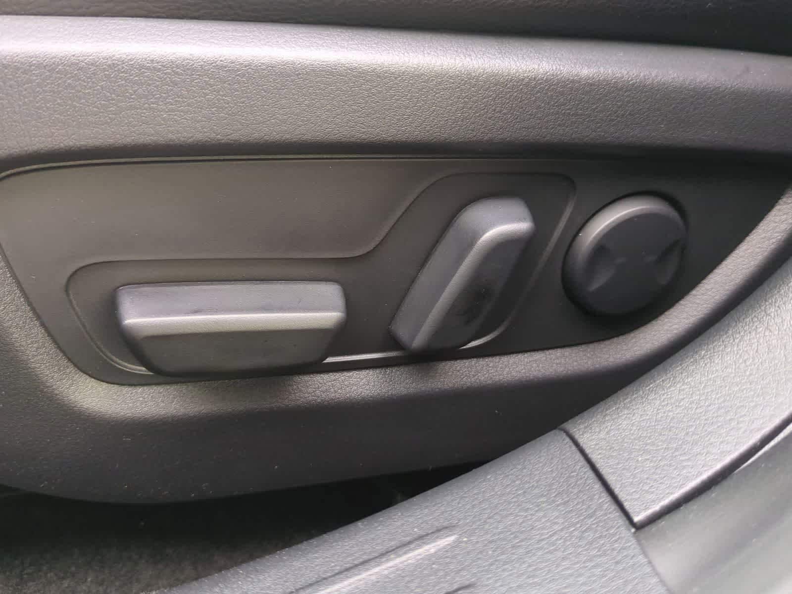 Thumbnail: 2026 Mazda CX-50 - 16