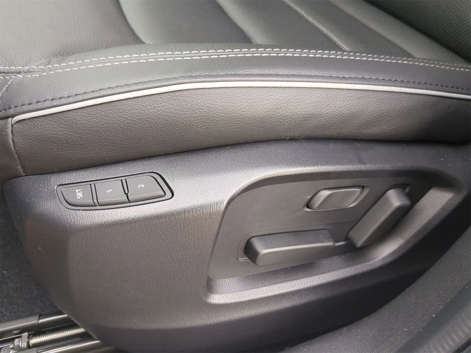 Thumbnail: 2025 Mazda CX-5 - 16